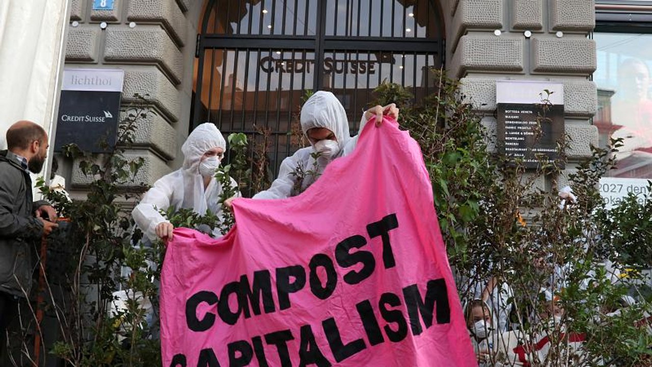 64 Festnahmen bei Klimaprotesten vor größten Schweizer Banken