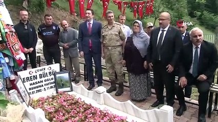 Şehit Eren Bülbül Mezarı Başında Anıldı