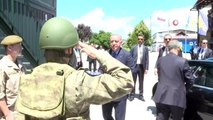 - Cumhurbaşkanı Erdoğan Bosna'da Barış Gücü'nde Görevli Türk Askerlerini Ziyaret Etti