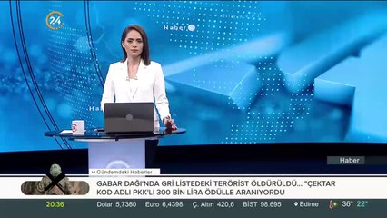 Minibüsüyle selin ortasında kaldı