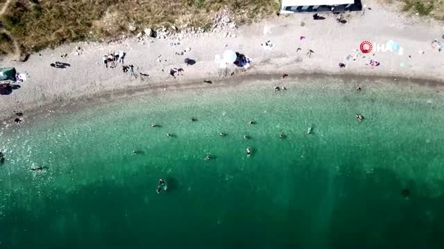 Van Gölü sahilleri, Akdeniz ve Ege'yi aratmıyor