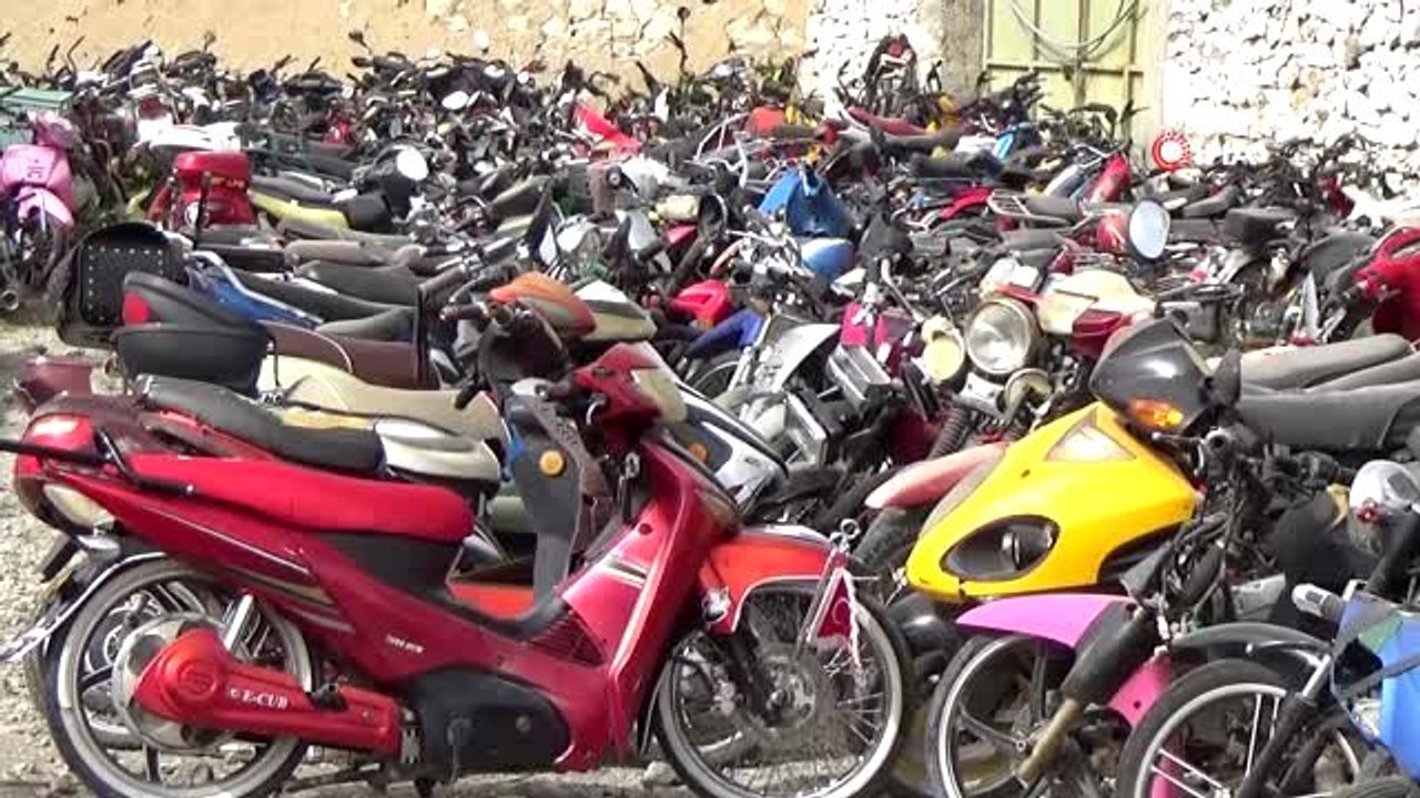 Karaman'daki otoparklar doldu taştı