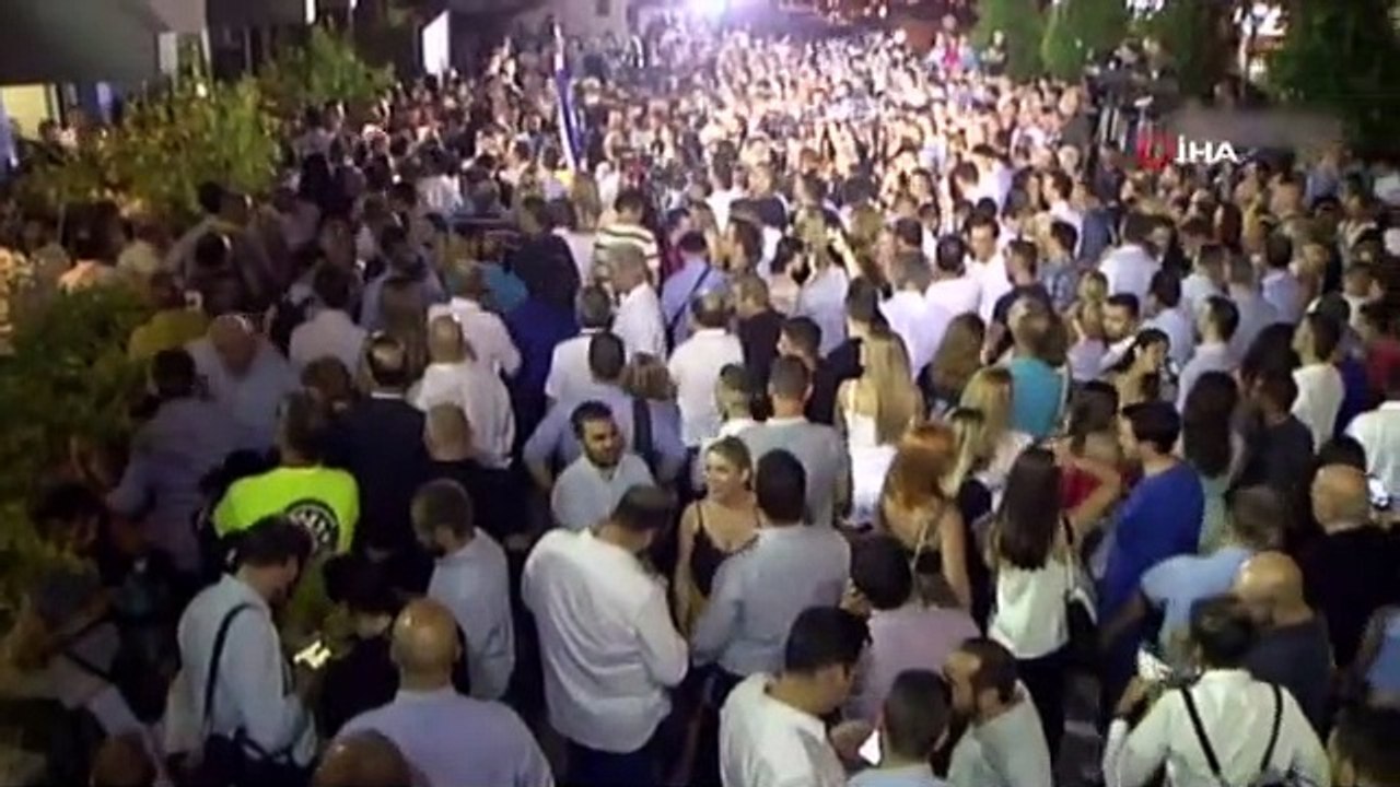 Yunanistan'daki seçimin galibi Miçotakis