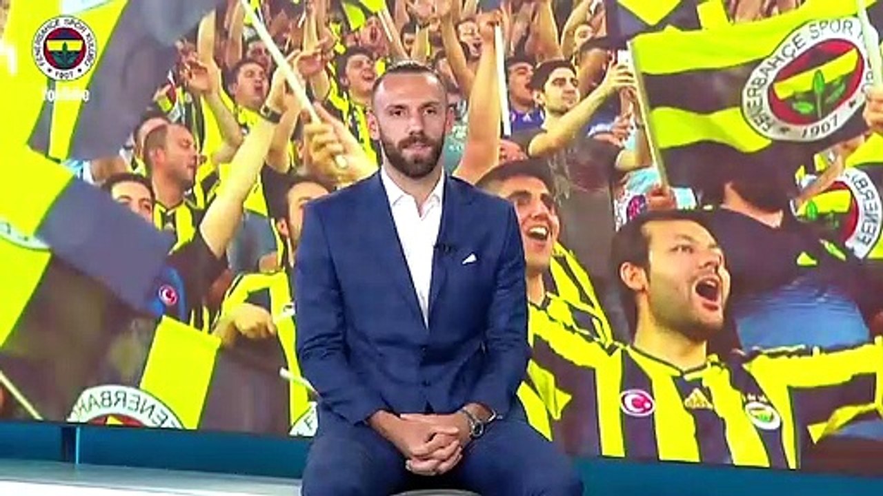 Vedat Muric, kendi transfer haberini kendi sundu!