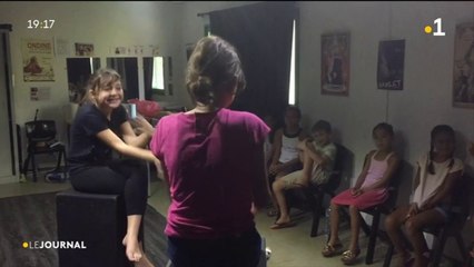 Le théâtre pour sortir de sa coquille