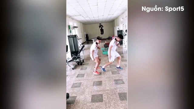 Sky chính hiệu: Xuân Trường, Văn Thanh cover điệu nhảy đau tay của Sơn Tùng