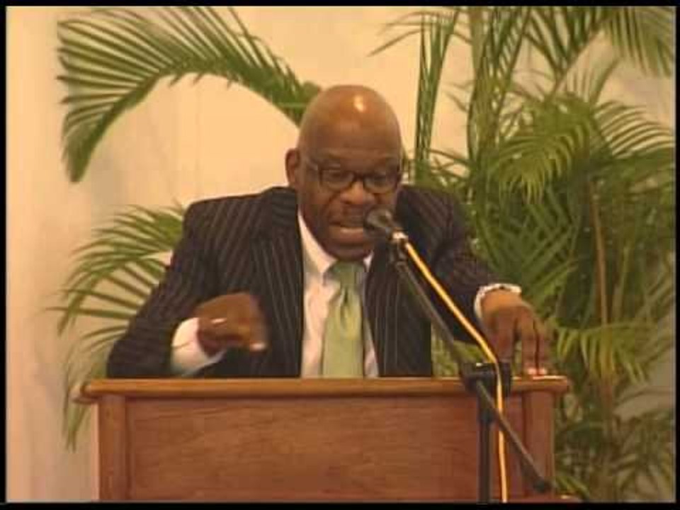 Rencontre entre les membres du CEP et les représentants des partis politiques.