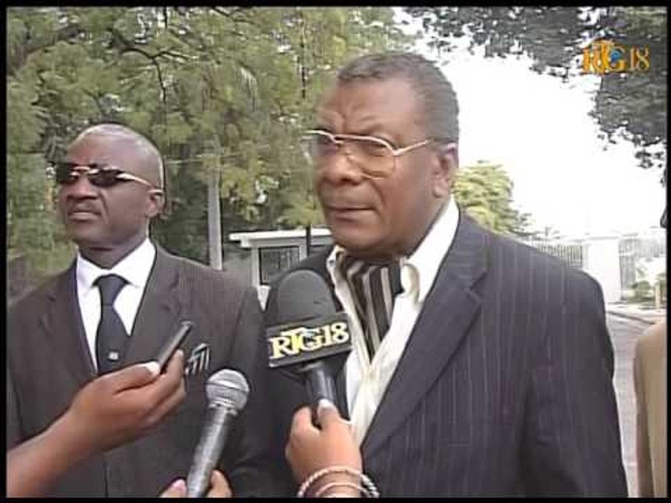 Des représentants des partis politiques ont rencontré le Président provisoire d'Haïti.