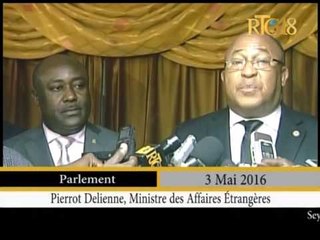 La Commission des  Affaires étrangères du Sénat / Séance de travail