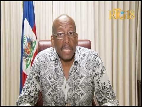 Léopold Berlanger, le Président du Conseil Electoral Provisoire était au micro de la RTG