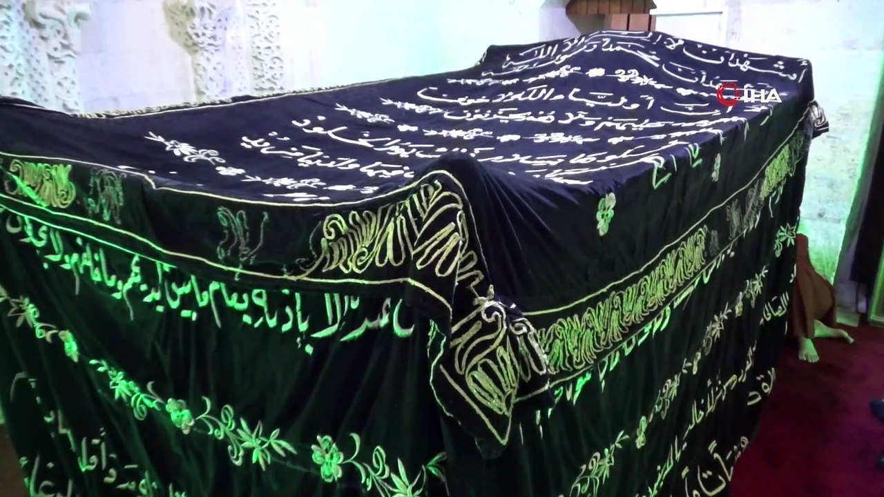 İki din tek bahçe turistlerin gözdesi oldu