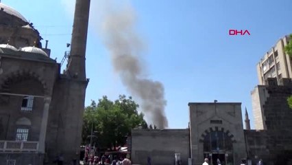 KAYSERİ Tarihi Vezirhan Çarşısı'nda yangın-3