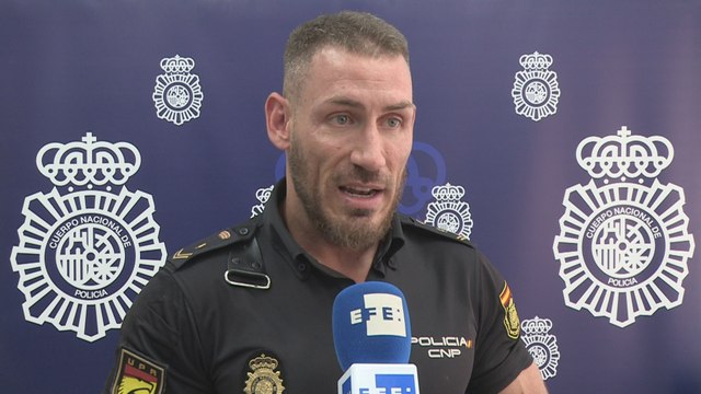 Un policía nacional de vacaciones en Nueva York auxilia a otro policía americano de una agresión