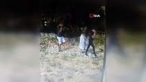Mersin'de bir apartmana hırsızlık için giren 2'si kadın 5 kişi kamerada