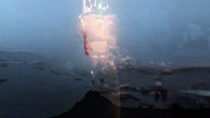 INSOLITE - Quand la foudre frappe un voilier dans le port de Boston