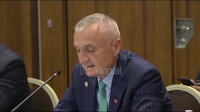 Kosova perplas Shqiperine dhe Serbine ne Sarajeve