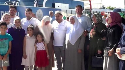 Bursalı hacı adayları dualarla uğurlandı