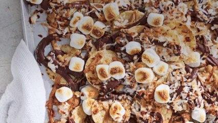 10 Warm Chocolate Desserts for Feeling All the Feels