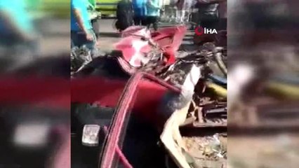 - Mısır'da trafik kazası: 12 ölü, 5 yaralı