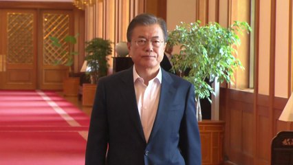 문 대통령·30대 그룹 총수 간담회 곧 시작..."日 보복 현실적 대책 논의" / YTN