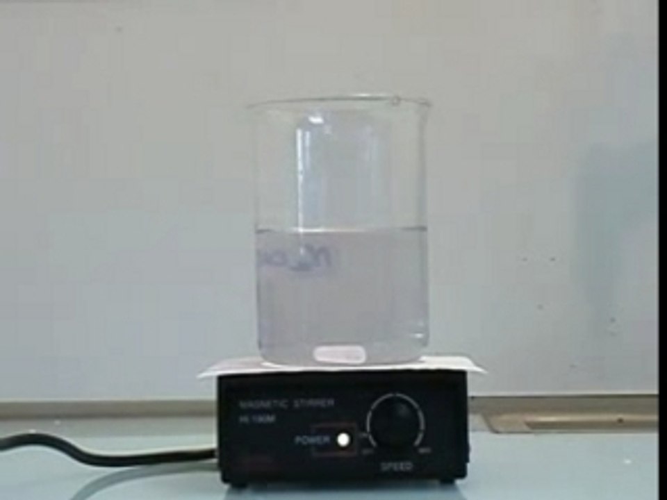 Chimie Réaction oscillante expérience