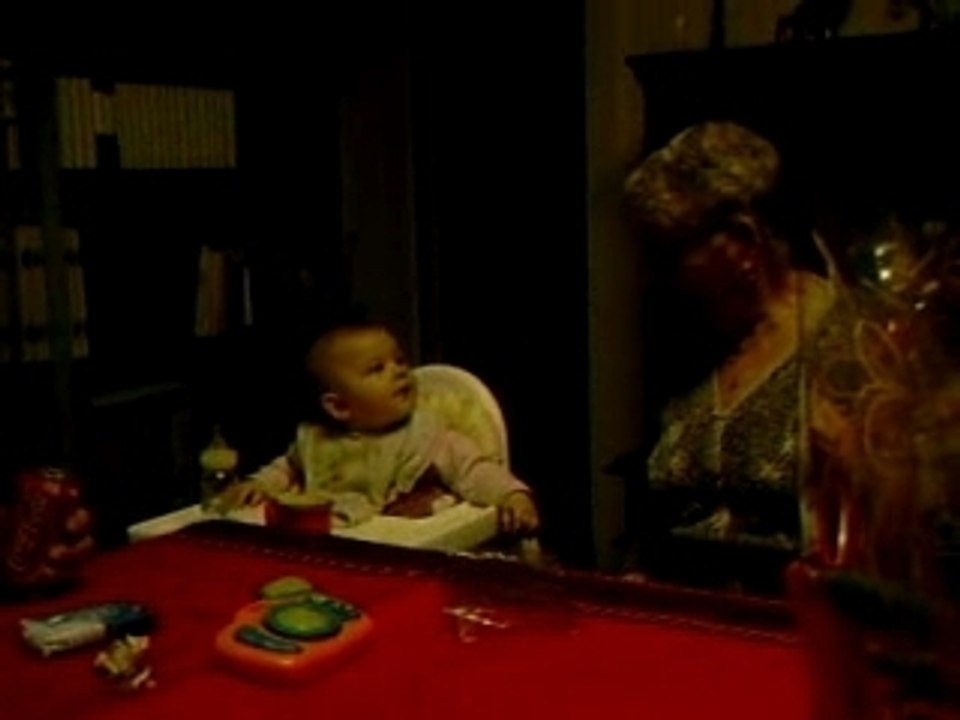 Lucie et son arriere grand mere le 1 janvier 2008