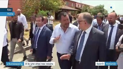 Eurozapping : un grand centre de migrants fermé en Italie ; la Grèce ne fait plus de bébés