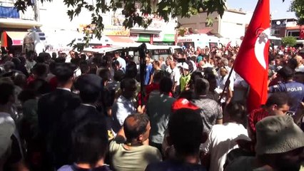 Şehit Üsteğmen Emre Kargın son yolculuğuna uğurlandı (2)