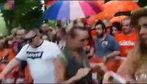 Un candidato del PSOE en 2015 intentó defecar delante de la pancarta de Ciudadanos en el Orgullo