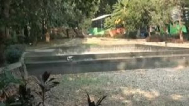 Kemarau, Taman Air Mancur di Pemkot Bekasi Kering Total