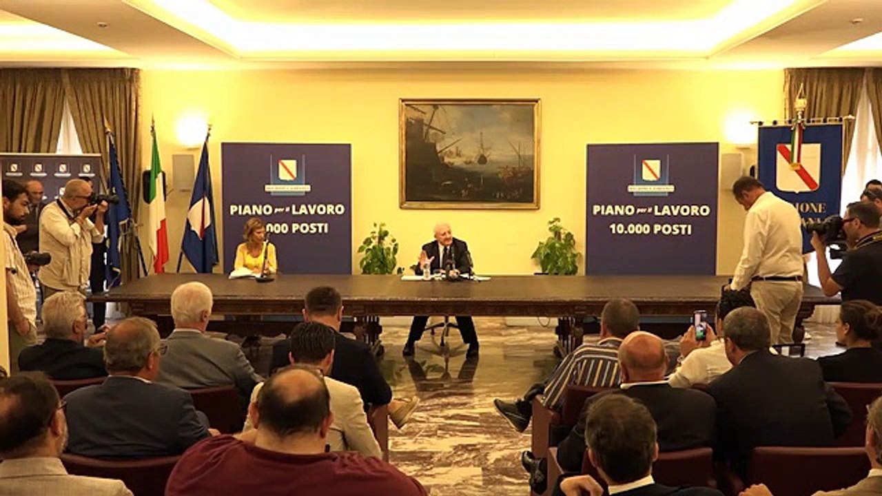 De Luca - Il primo bando del Piano per il Lavoro della Regione Campania (10.07.19)