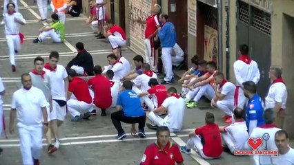 Sentada en San Fermín por la falta de emoción de los encierros