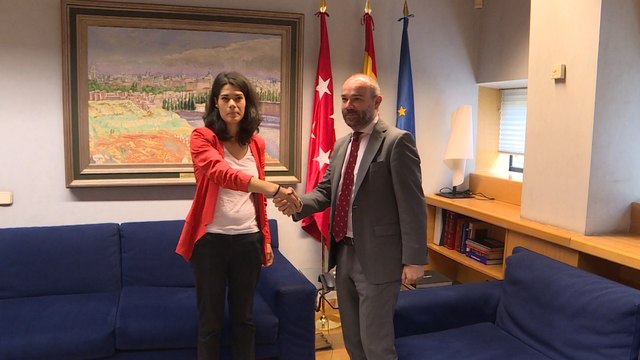 Trinidad se reúne con Isa Serra (Unidas Podemos)