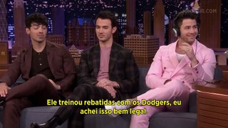 LEGENDADO - TONIGHT SHOW | Jonas Brothers participam de jogo no programa do Jimmy Fallon