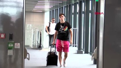 SPOR Napoli ile adı geçen Eljif Elmas, İstanbul'a geldi