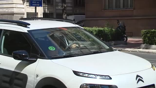 Si conduces, no chatees: el móvil desplaza al alcohol como primera causa de muerte