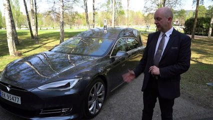 Noruegueses adotam carros elétricos até na hora da morte