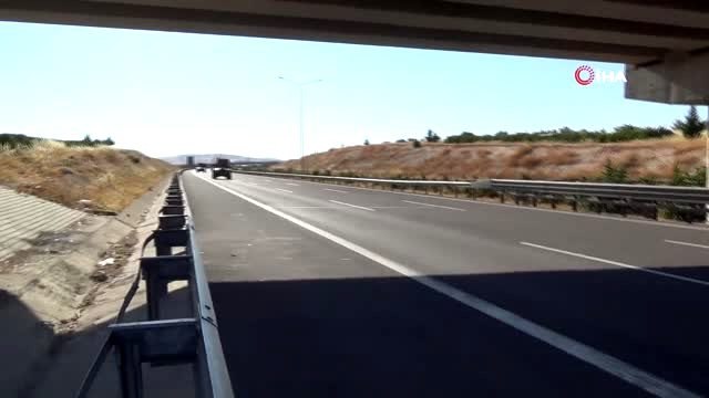 Akçakale sınırına zırhlı araç sevkiyatı