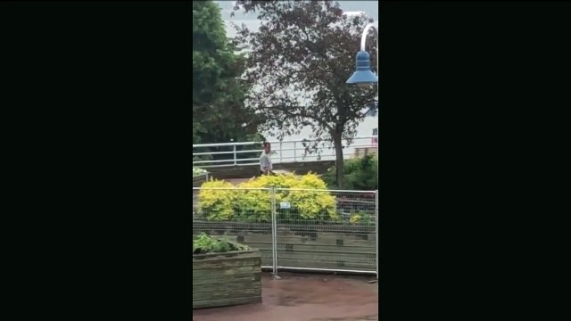 La Ville de Trois-Rivières encadre sévèrement l’arrosage des citoyens...Il pleut à verse, mais la Ville arrose quand même ses fleurs...