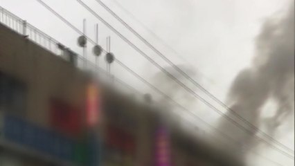 고시원에서 방화 의심 불...3명 연기 마셔 / YTN