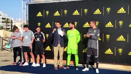 Los Porteros del Cádiz Valoran La Nueva Equipación