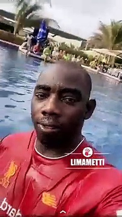 Le « nourou » buzz de Niang Kharagn pendant le...