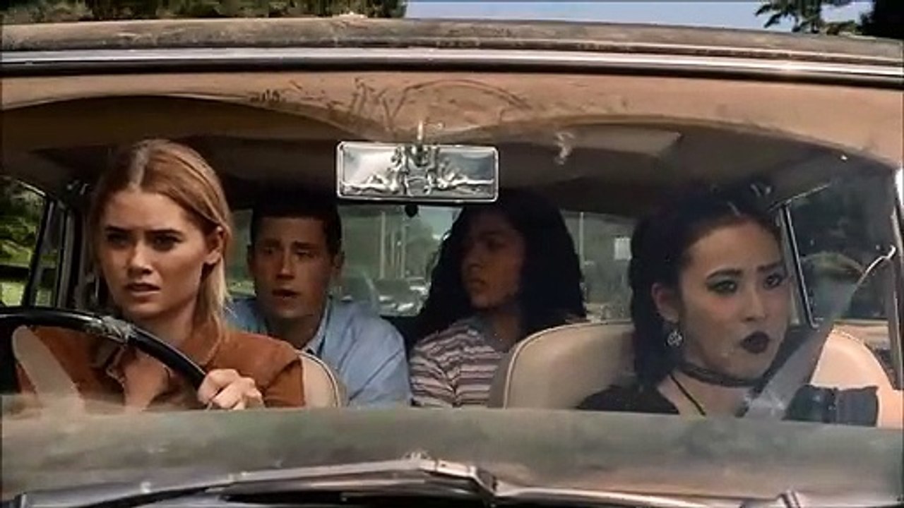 runaways clip