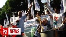 Fishermen and NGOs hold protest against Penang South Reclamation project