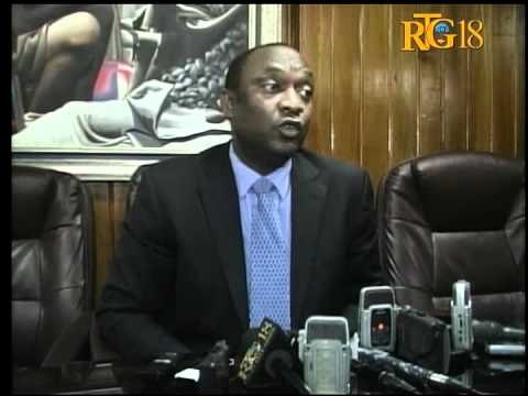 Youri Latortue (Prezidan komisyon jistis ak sekirite Sena)