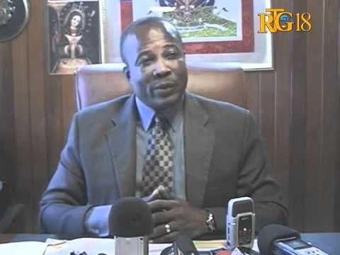 Palman Ayisyen konferans prezidan komisyon yo nan Sena