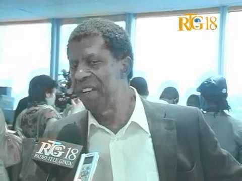 Meri Pòtoprens remèt yon kle biwo pou sant pen haiti