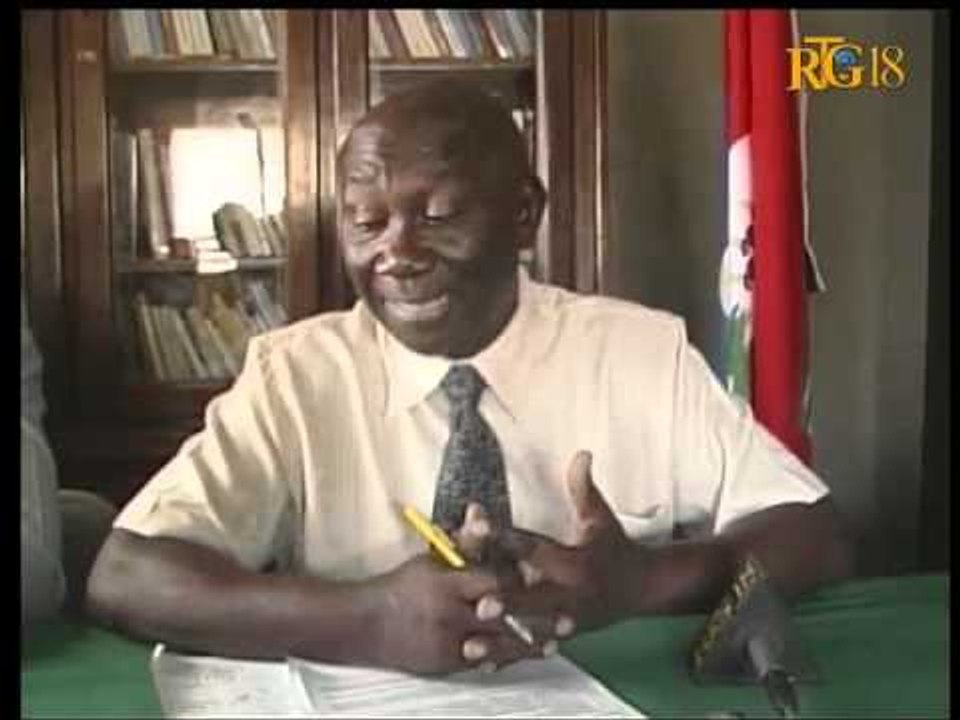 Lis non lekòl ki benefisye edikasyon pou tous la men ki toujou ap ekjije paran ti moun sa yo