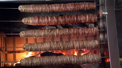 Bu restoranda yapılan kokorecin tadı çok farklı