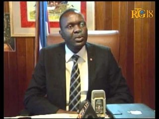 Senatè Lambert di li pa bay mete non li nan lis yo akoz li pap kontribye nan demanbre leta.